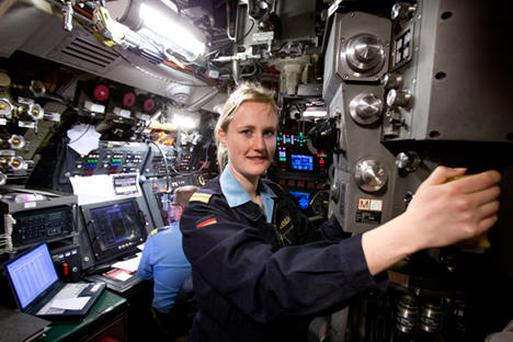 США пристосують субмарини під жінок