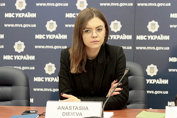 Дєєва: Ґендерна політика - ключ до безпеки України