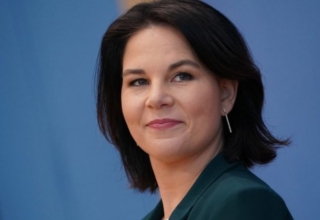 Анналена Бербок