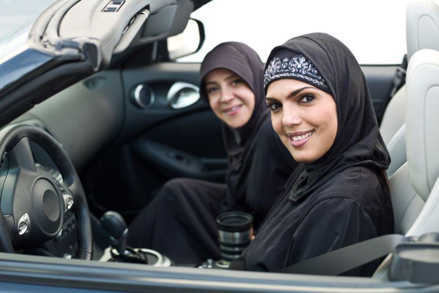 жінкам у Саудівській Аравії  дозволили жити і подорожувати самостійно