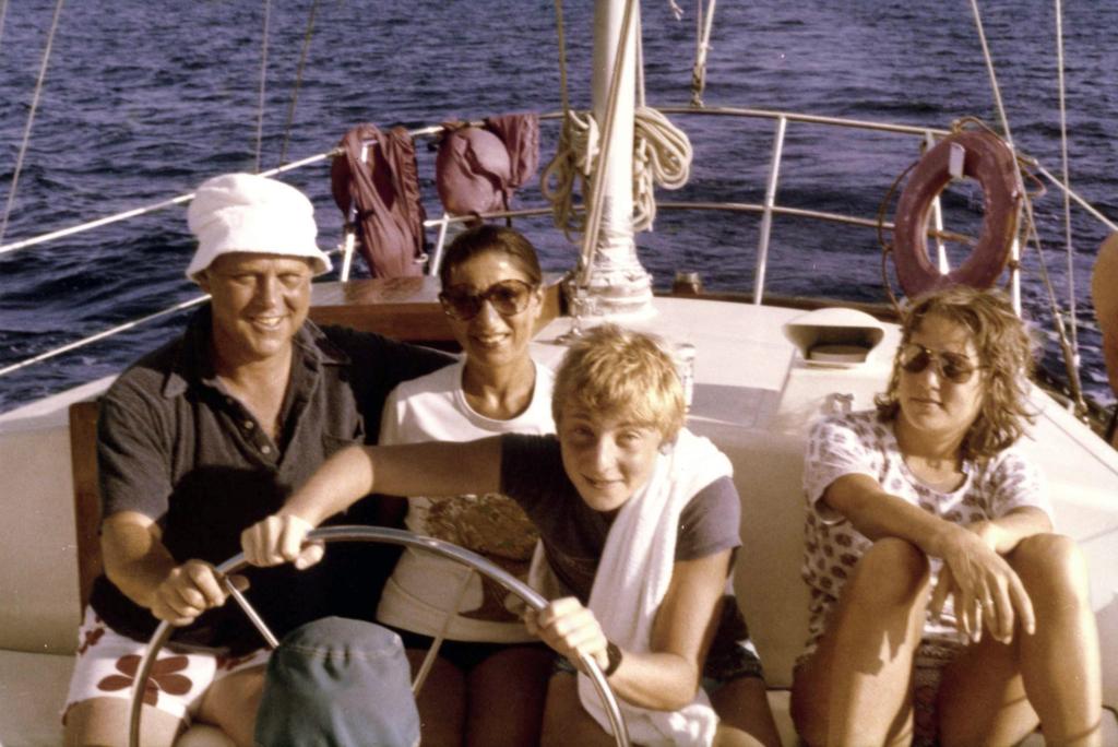 Грудень 1980 року Рут Бейдер Ґінзбурґ із чоловіком Мартін Гінзбург та їхніми дітьми Джеймсом та Джейн 