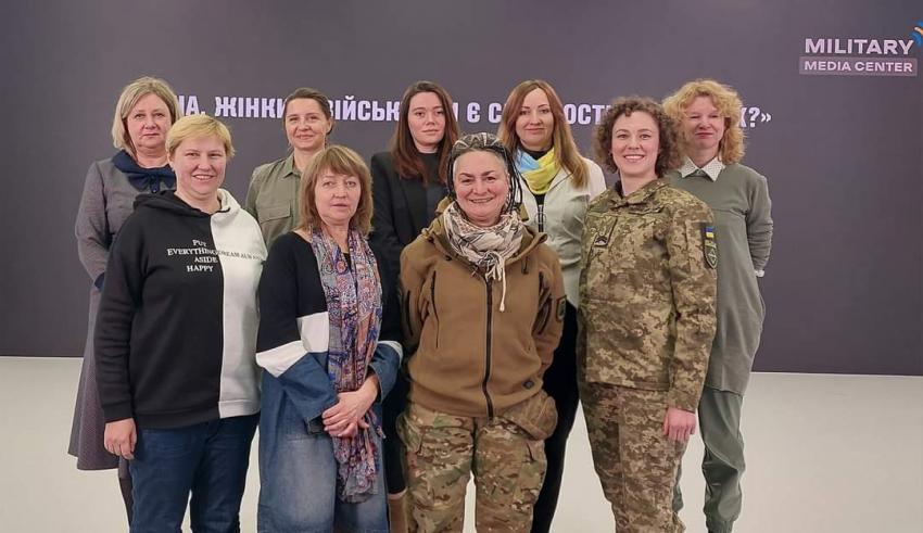 Жінки на війні круглий стіл