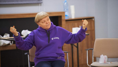 Олена Суслова